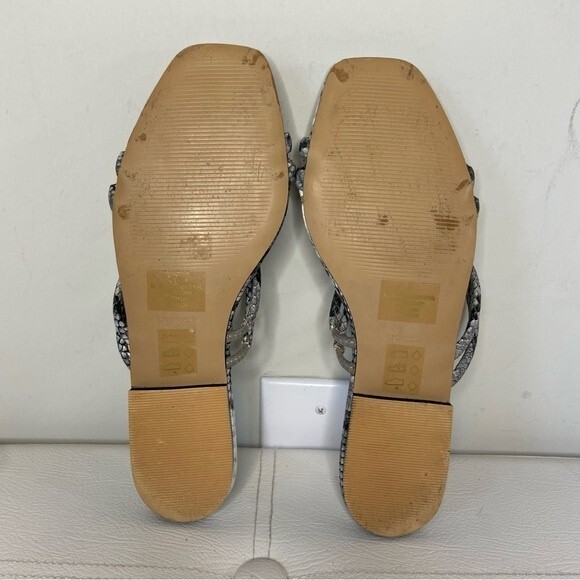 Express Gray White Snake Print Square Toe Sandals Size 7 - Picture 8 of 9